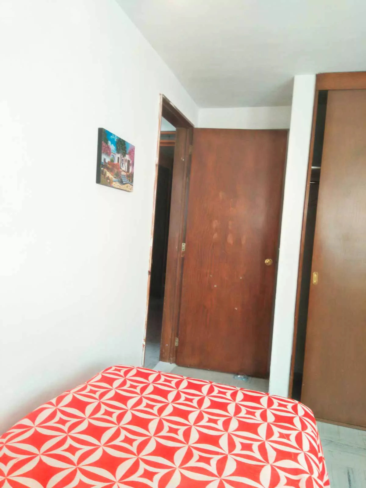 HABITACIÓN BLANCA